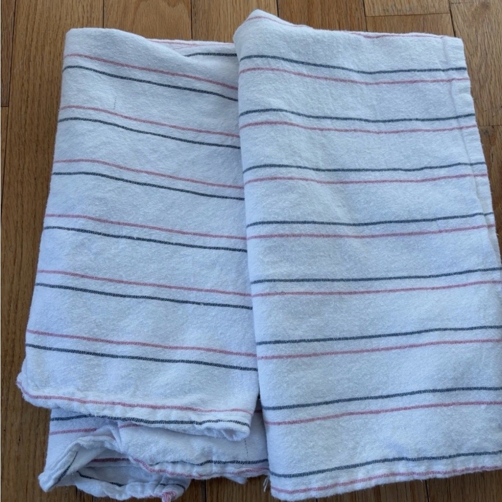 Striped Medline receiving blankets - SET OF 2 - Picture 4 of 5